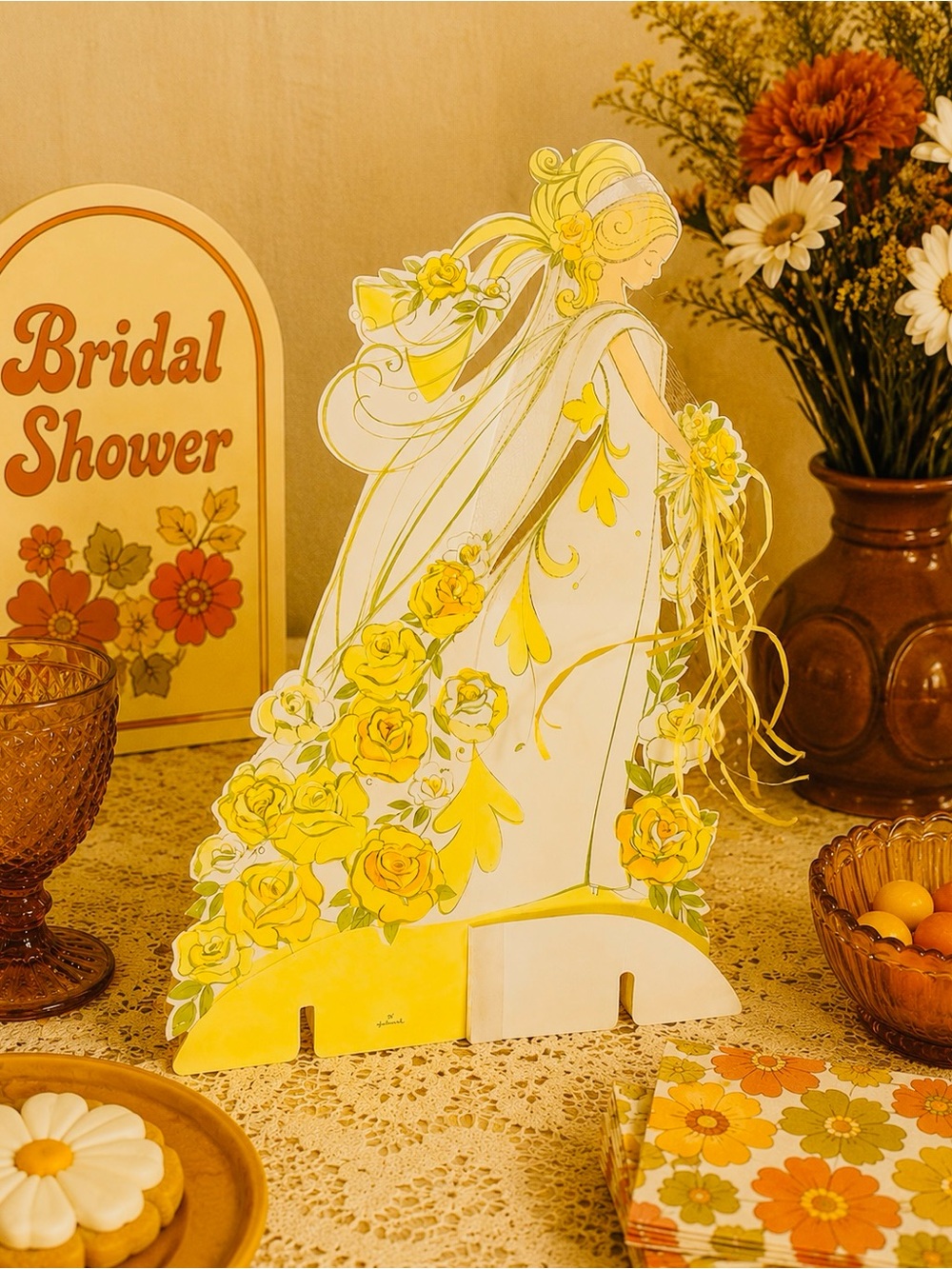 Vintage 70s Hallmark Yellow and White 13” Paper Bridal Shower Centerpiece